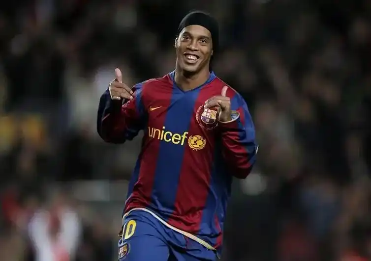 据内部人士 据内部人士