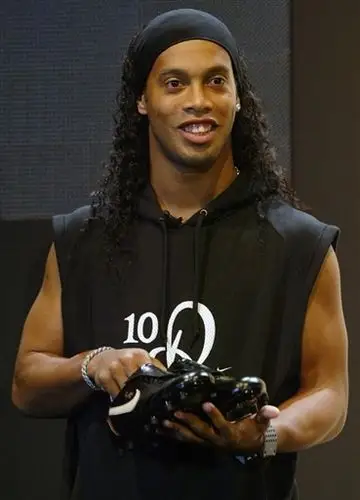 解米兰对他 解米兰对他