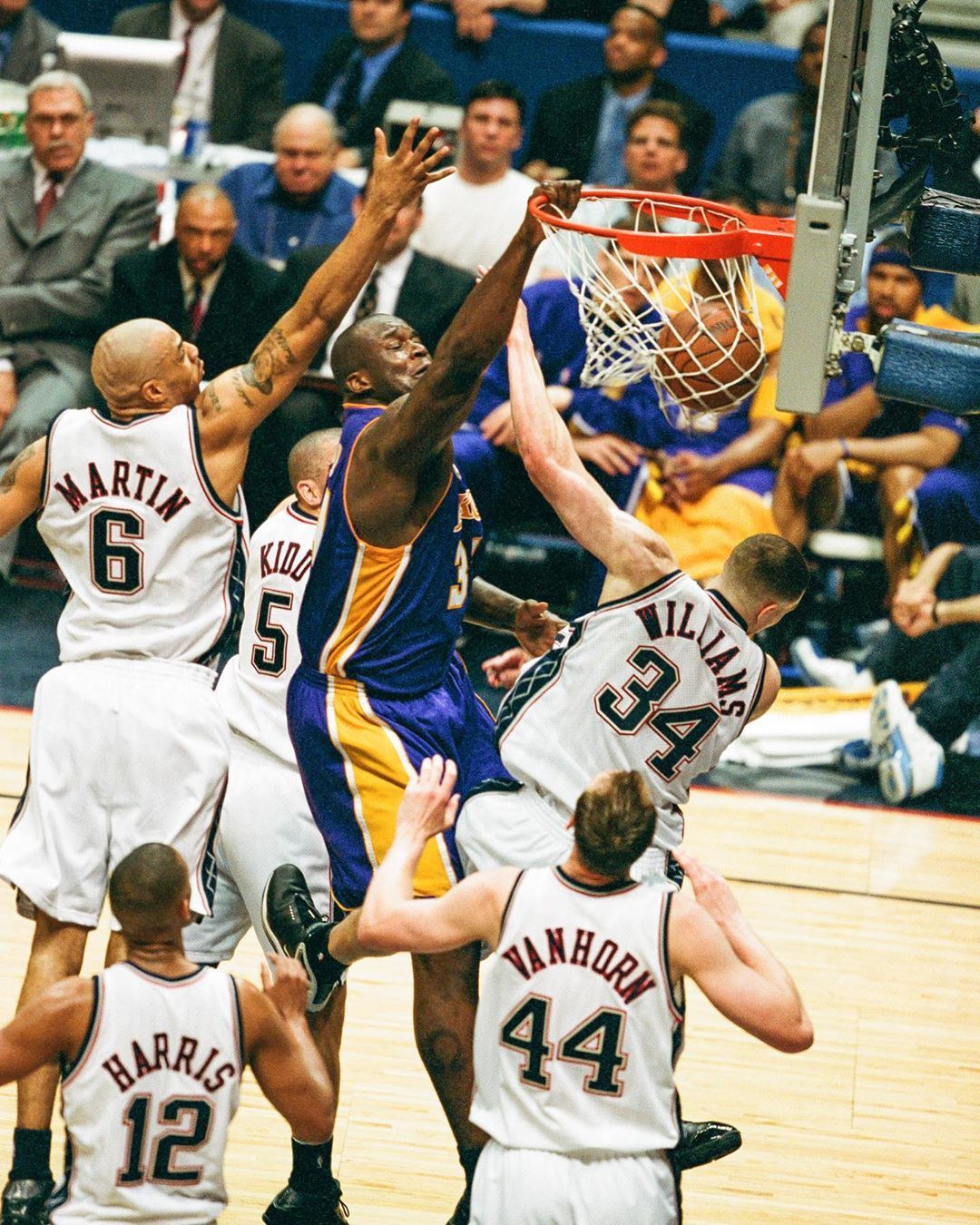 依赖年轻控 依赖年轻控